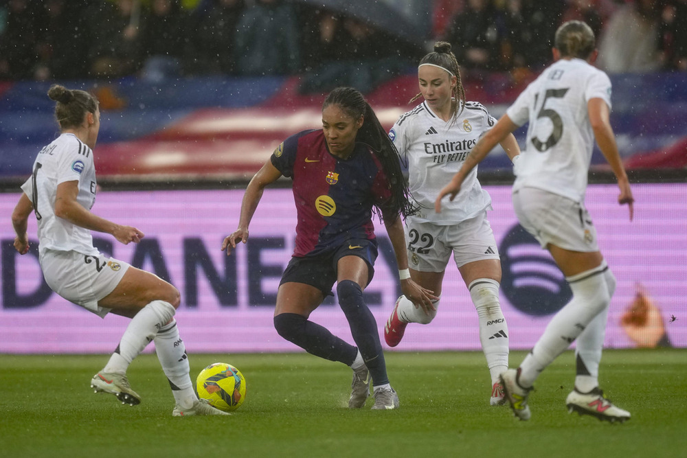 El Real Madrid logra un triunfo histórico ante el Barça