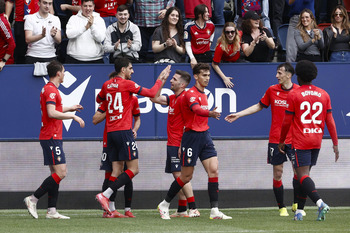 Osasuna gana dos meses después y acaricia la salvación