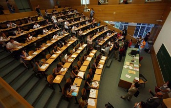 Recta final para los 559 aspirantes al MIR en Navarra