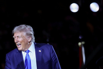 Trump plantea un presupuesto con subidas del 13% en defensa